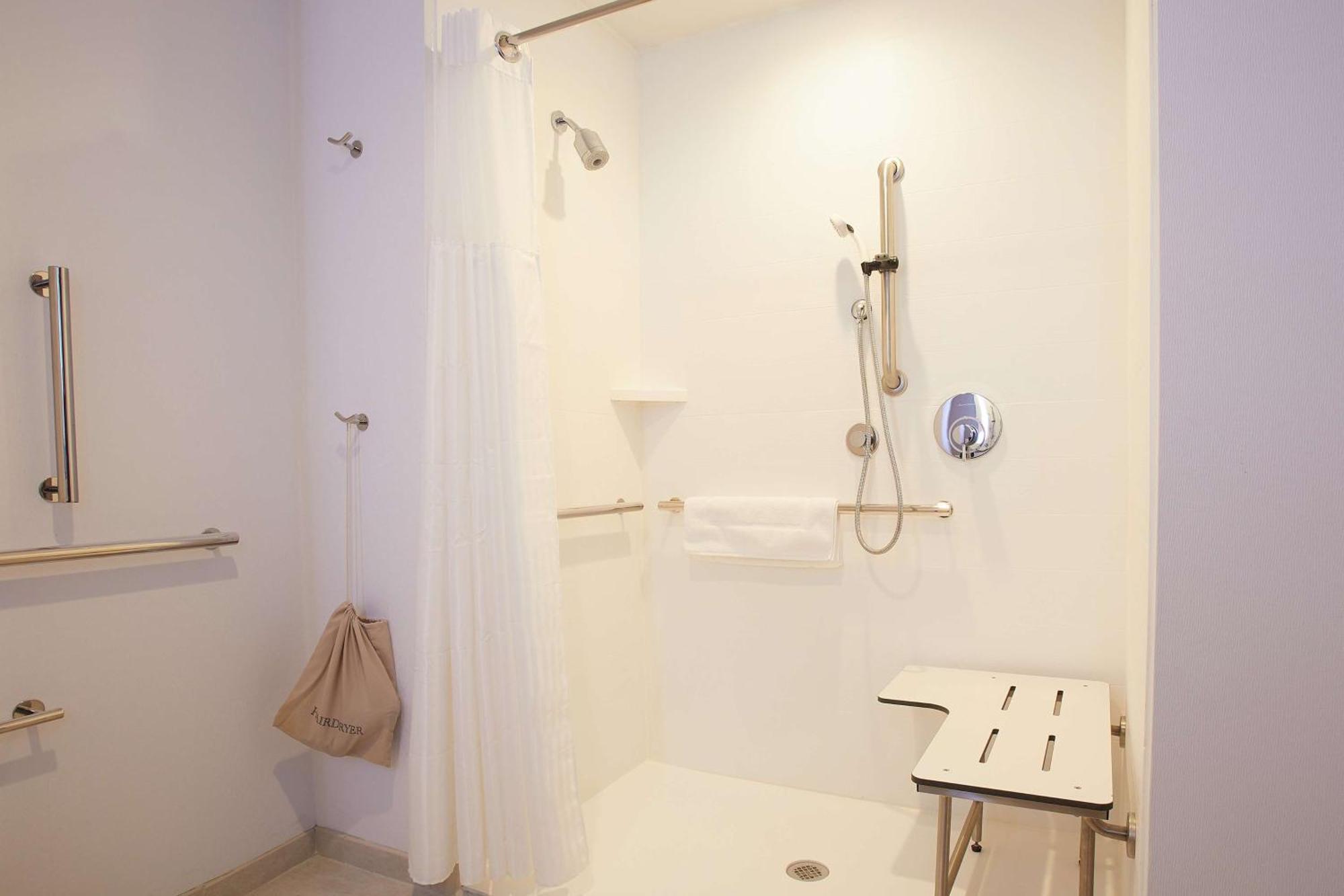 Hilton Garden Inn Elizabethtown Zewnętrze zdjęcie